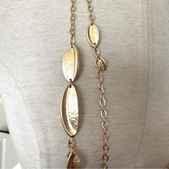 Chico’s gold tone Hera multi chain necklace NWT - Picture 5 of 9